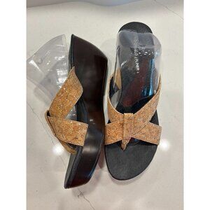 Donald J Pliner Clove Cork Wedge Platform Thong Sandals - Sz 9